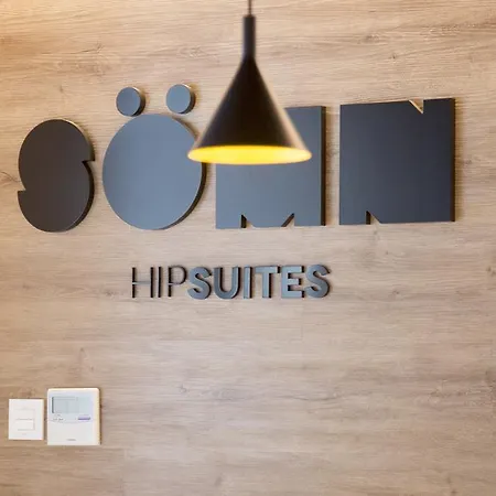 Somn Hipsuites Guest house Zarautz