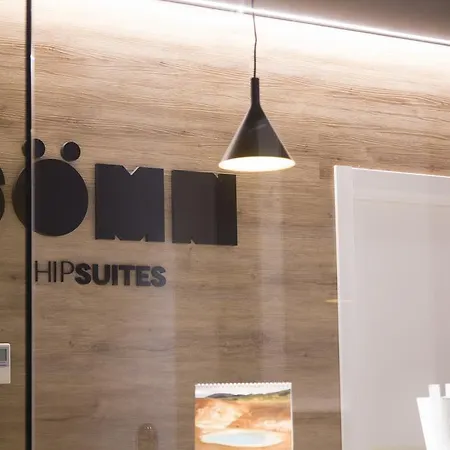 Somn Hipsuites زاروتز