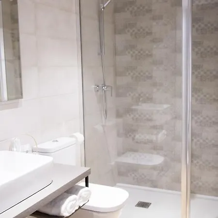 Somn Hipsuites Guest house