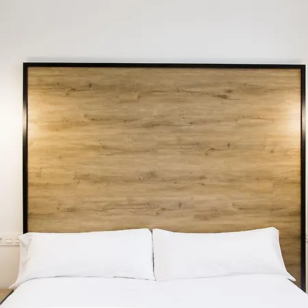 Somn Hipsuites بيت ضيافة زاروتز