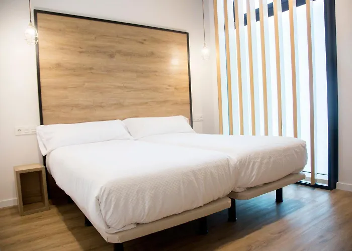 Guest house Somn Hipsuites