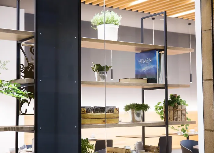 Somn Hipsuites Guest house