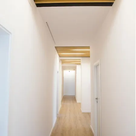 Somn Hipsuites Πανσιόν 3*