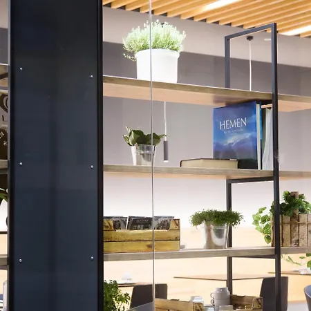 Somn Hipsuites Πανσιόν