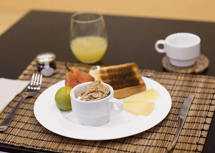 Somn Hipsuites Guest house 3*