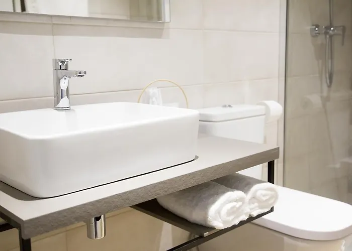 Somn Hipsuites Guest house 3*